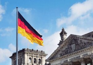 Grupos a favor de la pedofilia en Alemania celebran reducción de penas para posesión y distribución de pornografía infantil