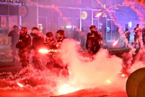 Las protestas contra el ICE, impulsadas en parte por una organización revolucionaria comunista vinculada al PCCh y un millonario del sector tecnológico